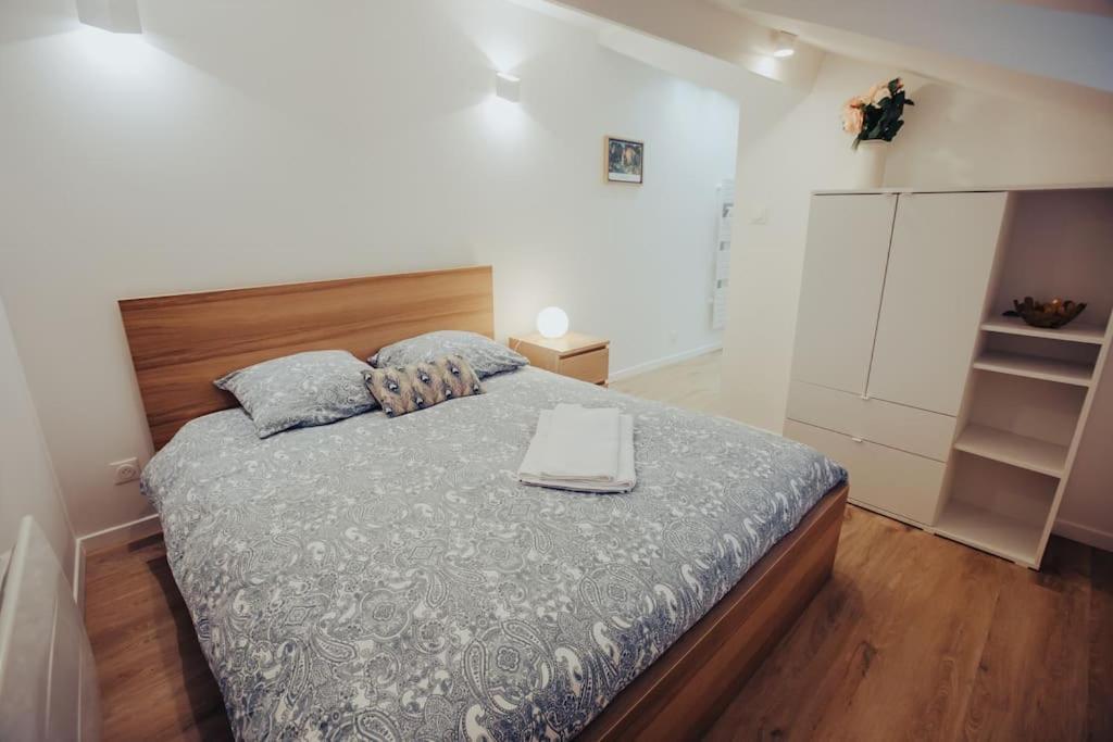 De Charme, Belle-beille Apartment